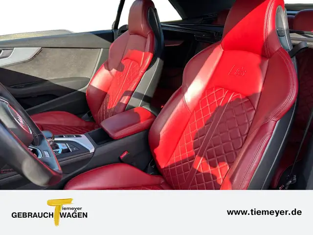 Audi S5 view 10