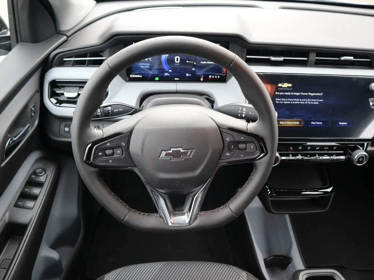 Chevrolet Bolt снимка Chevrolet Bolt