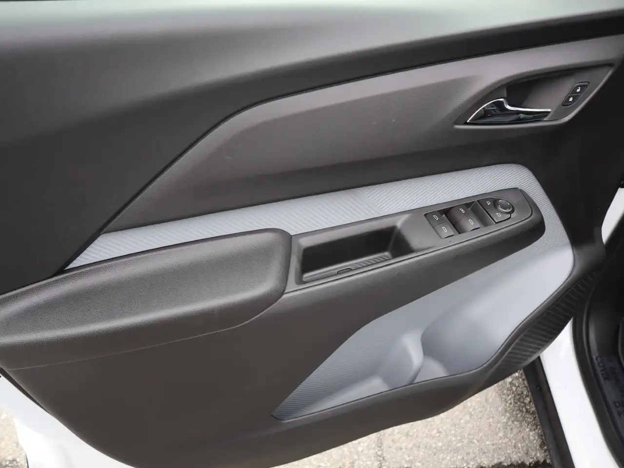 Chevrolet Bolt снимка Chevrolet Bolt