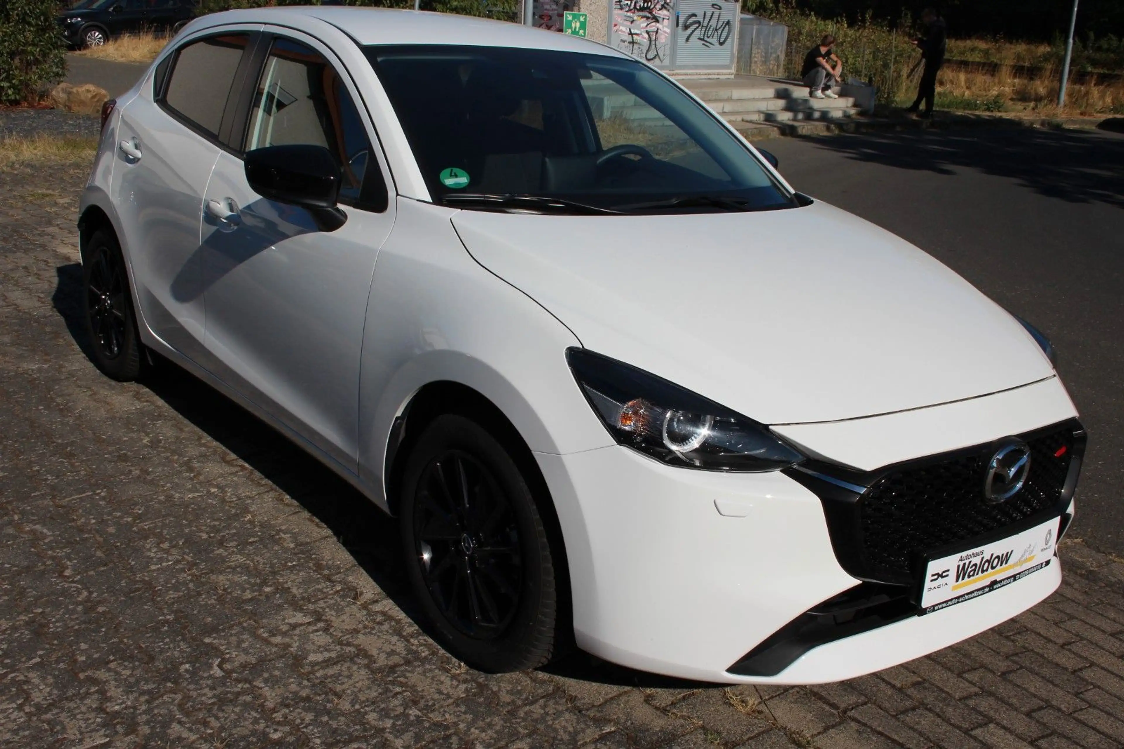 Mazda 2 Lim. Homura — photo 2