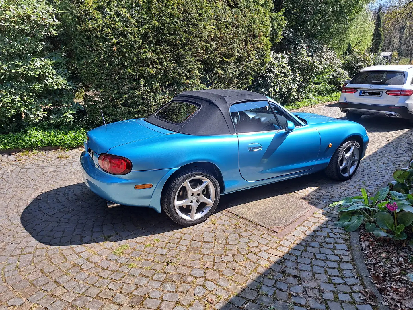 Mazda MX-5 MX 5 1.9i 16V Sportive Blau - 1