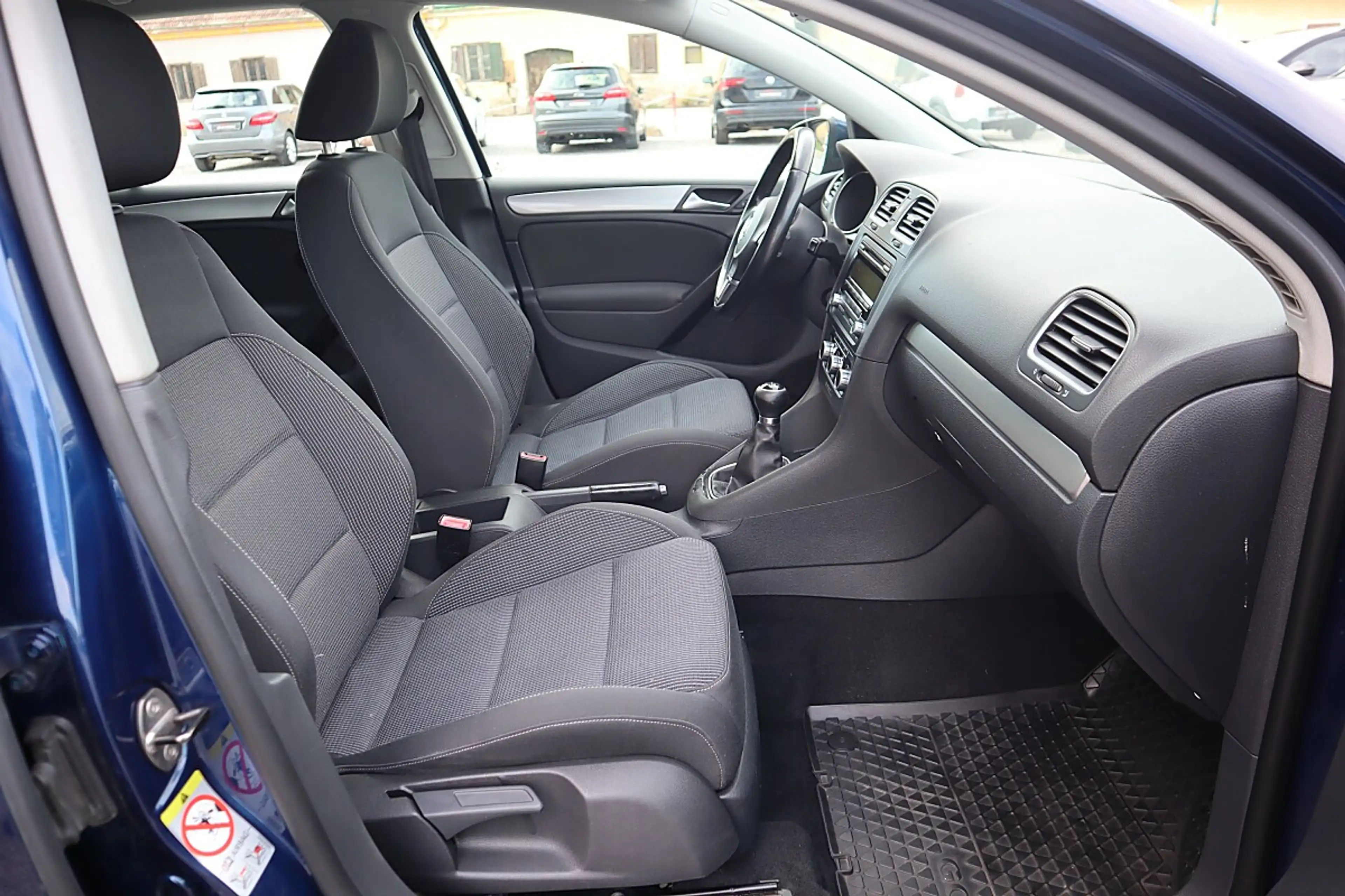 Volkswagen Golf R abbit 1,4 — photo 8