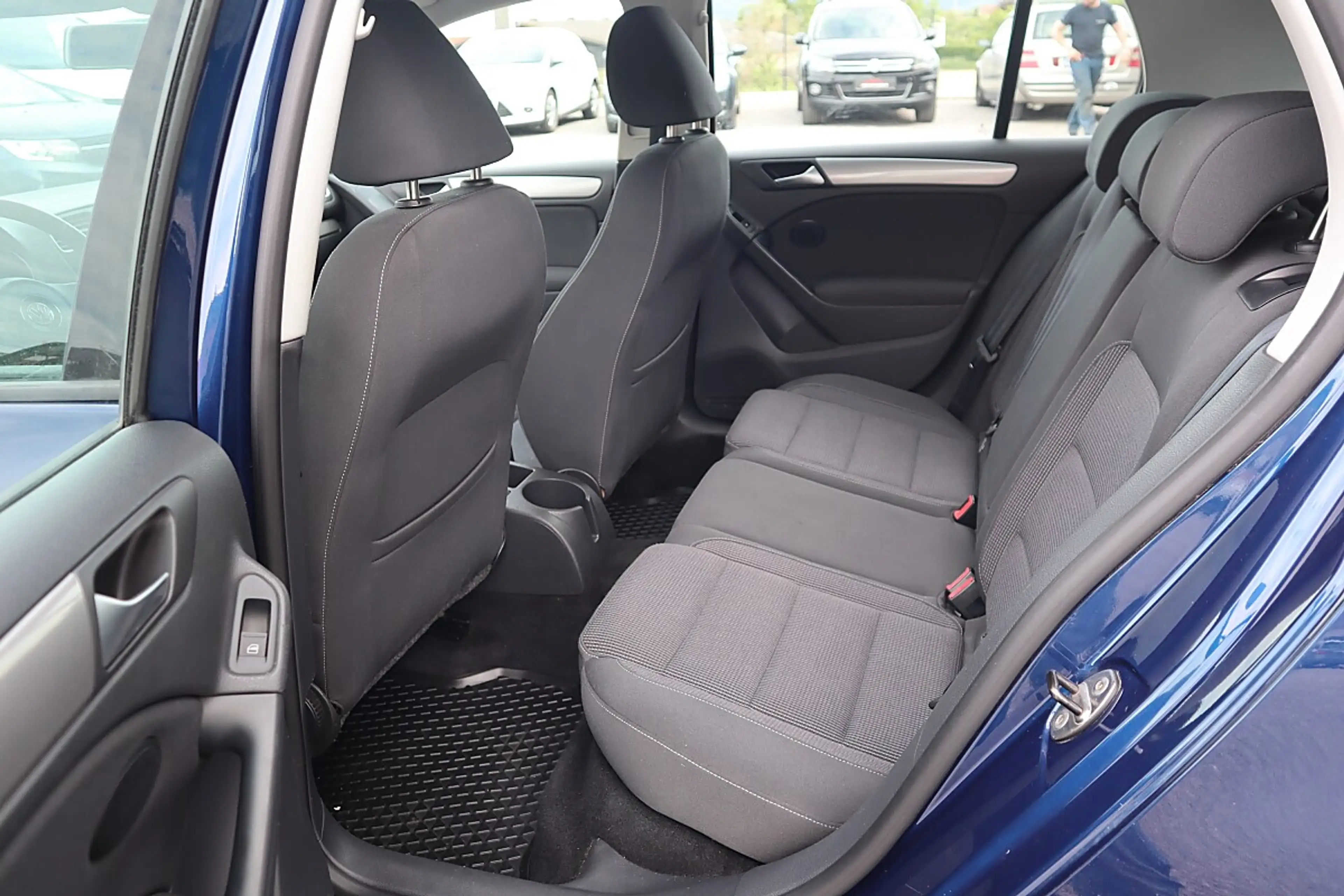Volkswagen Golf R abbit 1,4 — photo 9