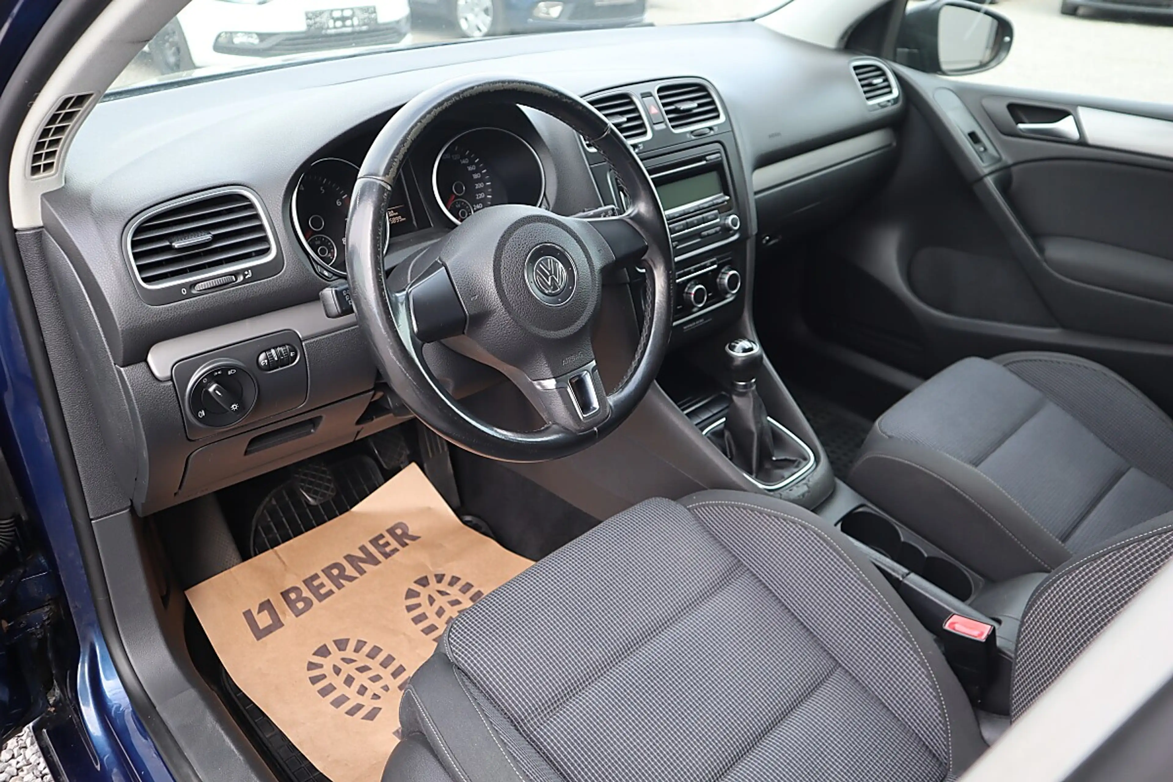 Volkswagen Golf R abbit 1,4 — photo 6