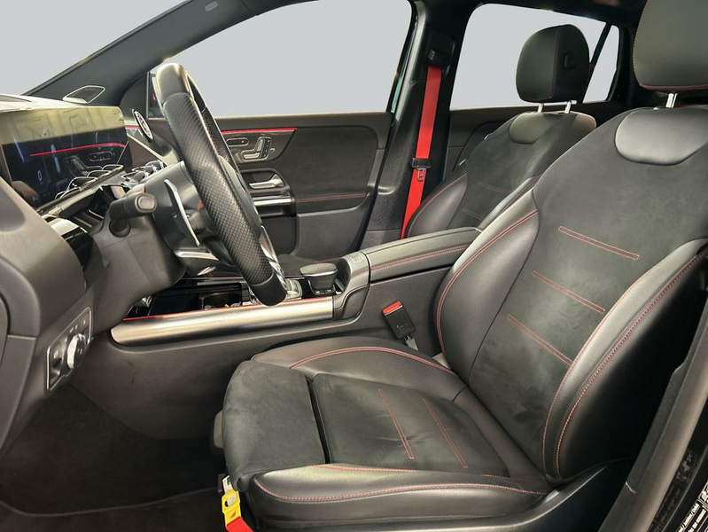 Mercedes-Benz GLA 35 AMG GLA — photo 10