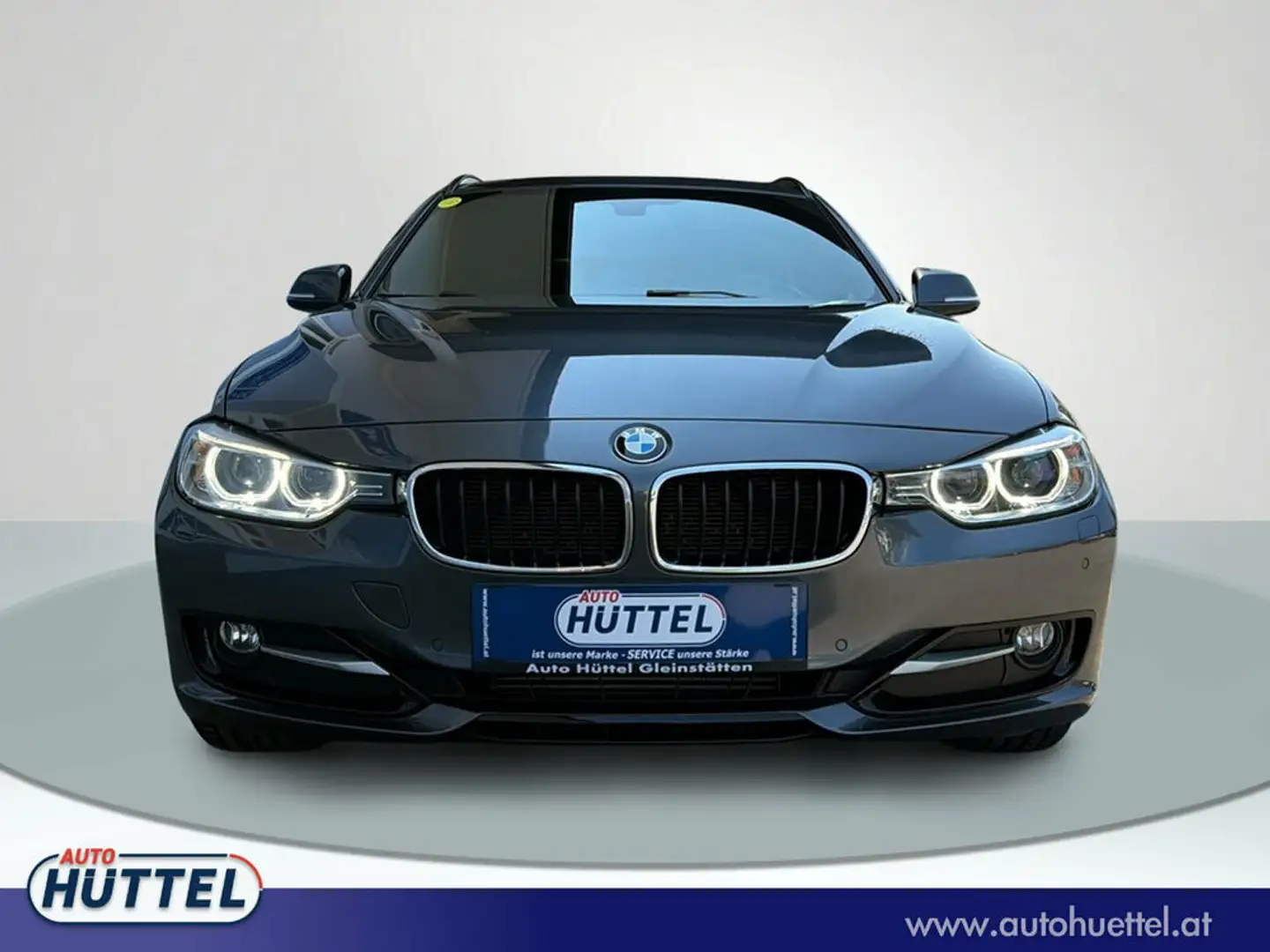 BMW 318 d xDrive Touring Grau - 2