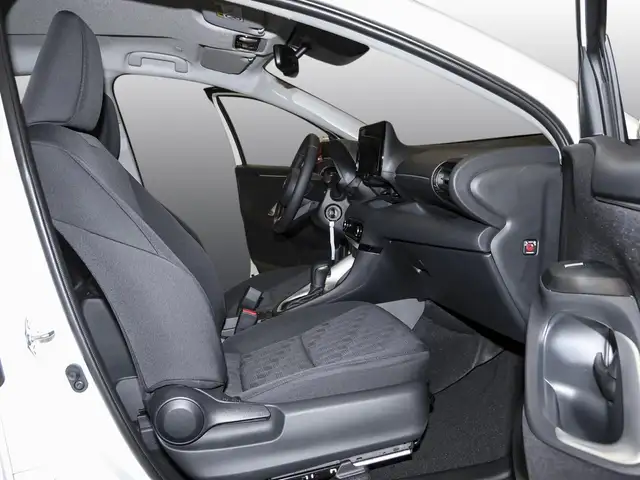 Toyota Yaris view 6