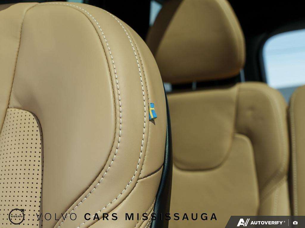 2025 Volvo XC90 T8 Ultra Plug-In Hybrid thumb 23