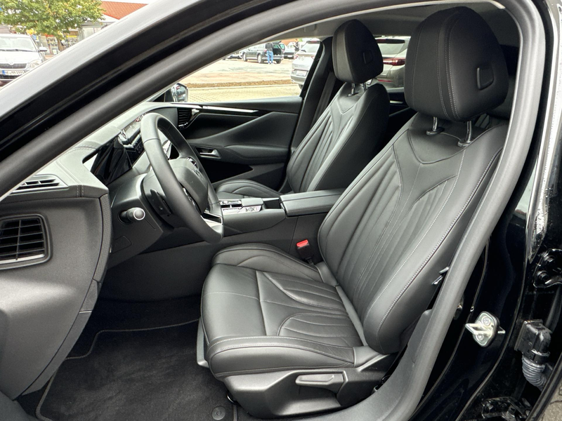 DS Automobiles DS 4 Rivoli NAVI+CARPLAY+SCHALTWIPPEN — photo 10