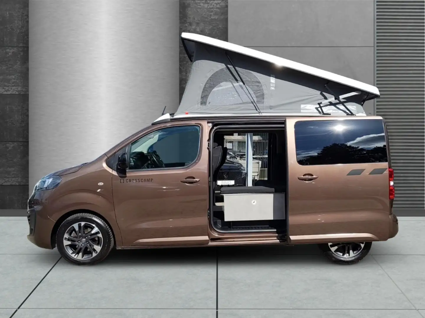 Opel Zafira Life CROSSCAMP Selection L 2.0 D 7-Sitzer HUD AHK-abneh Braun - 2