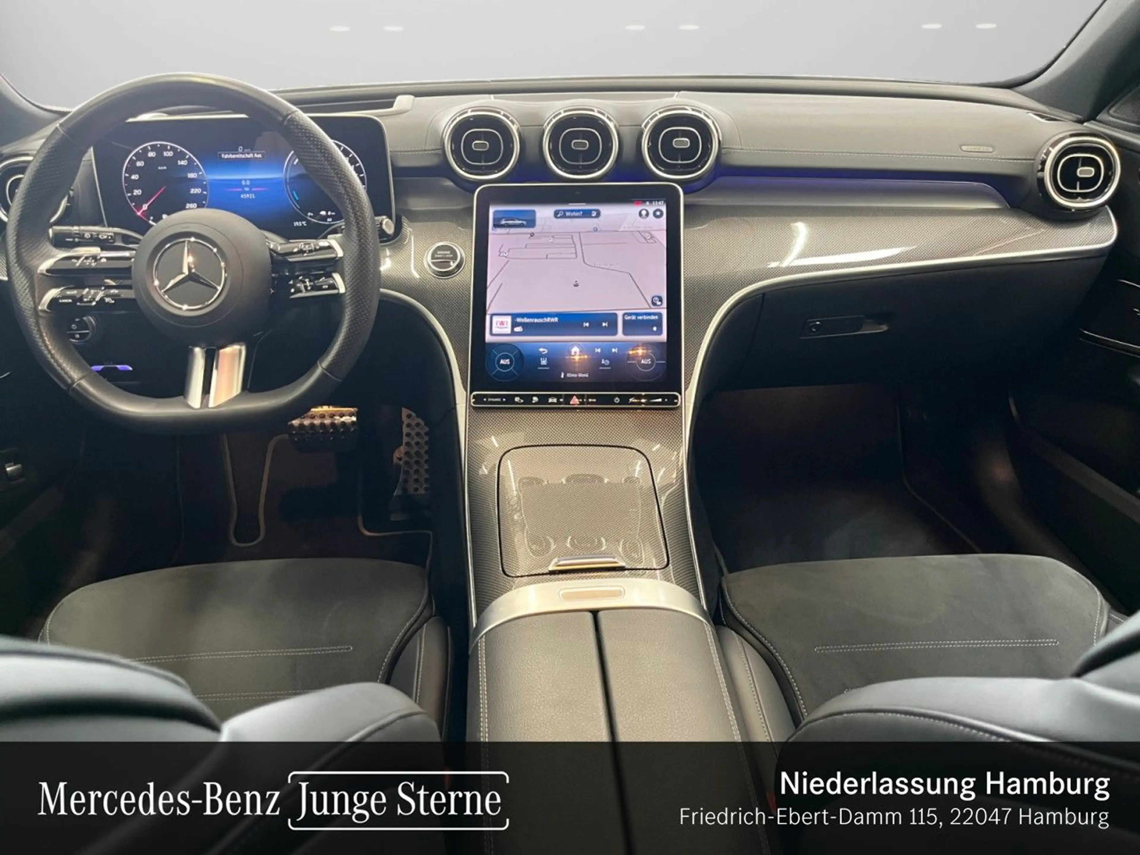 Mercedes-Benz C 300 e T AMG+NIGHT+PANO+360+KEYLESS+9G — photo 12