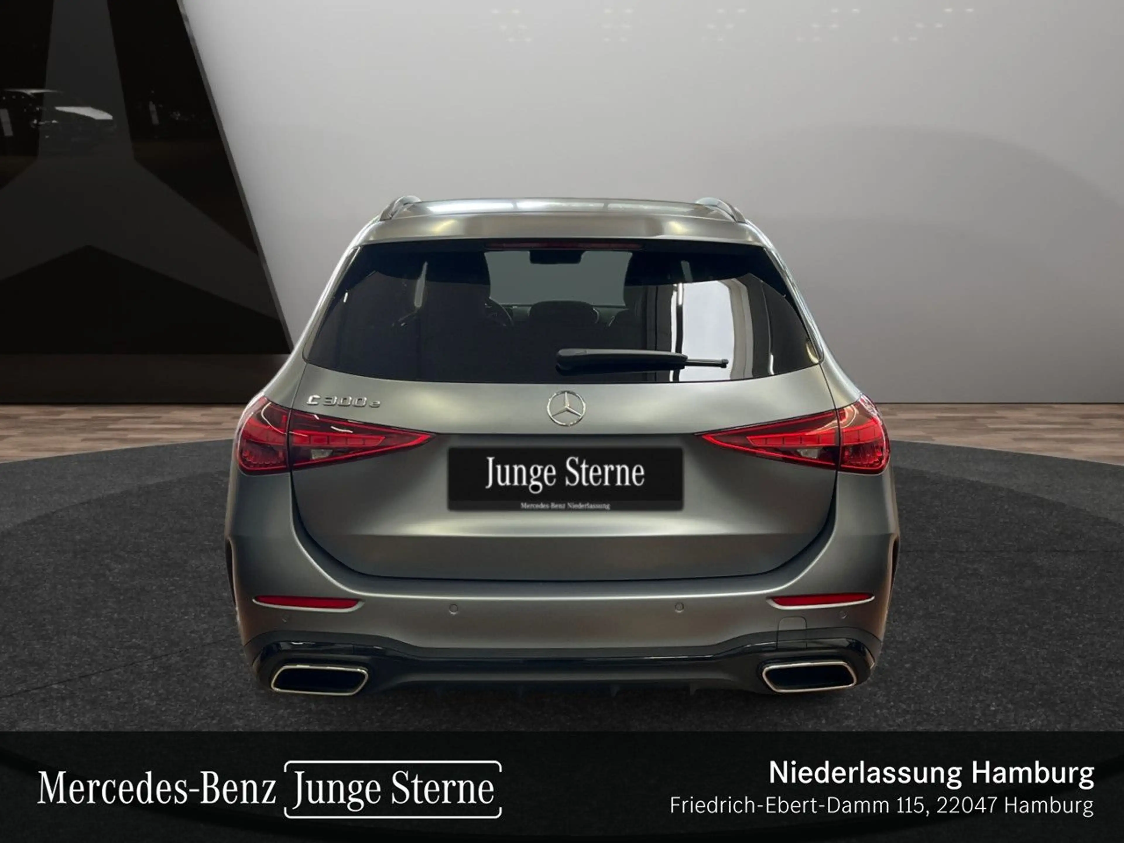 Mercedes-Benz C 300 e T AMG+NIGHT+PANO+360+KEYLESS+9G — photo 8