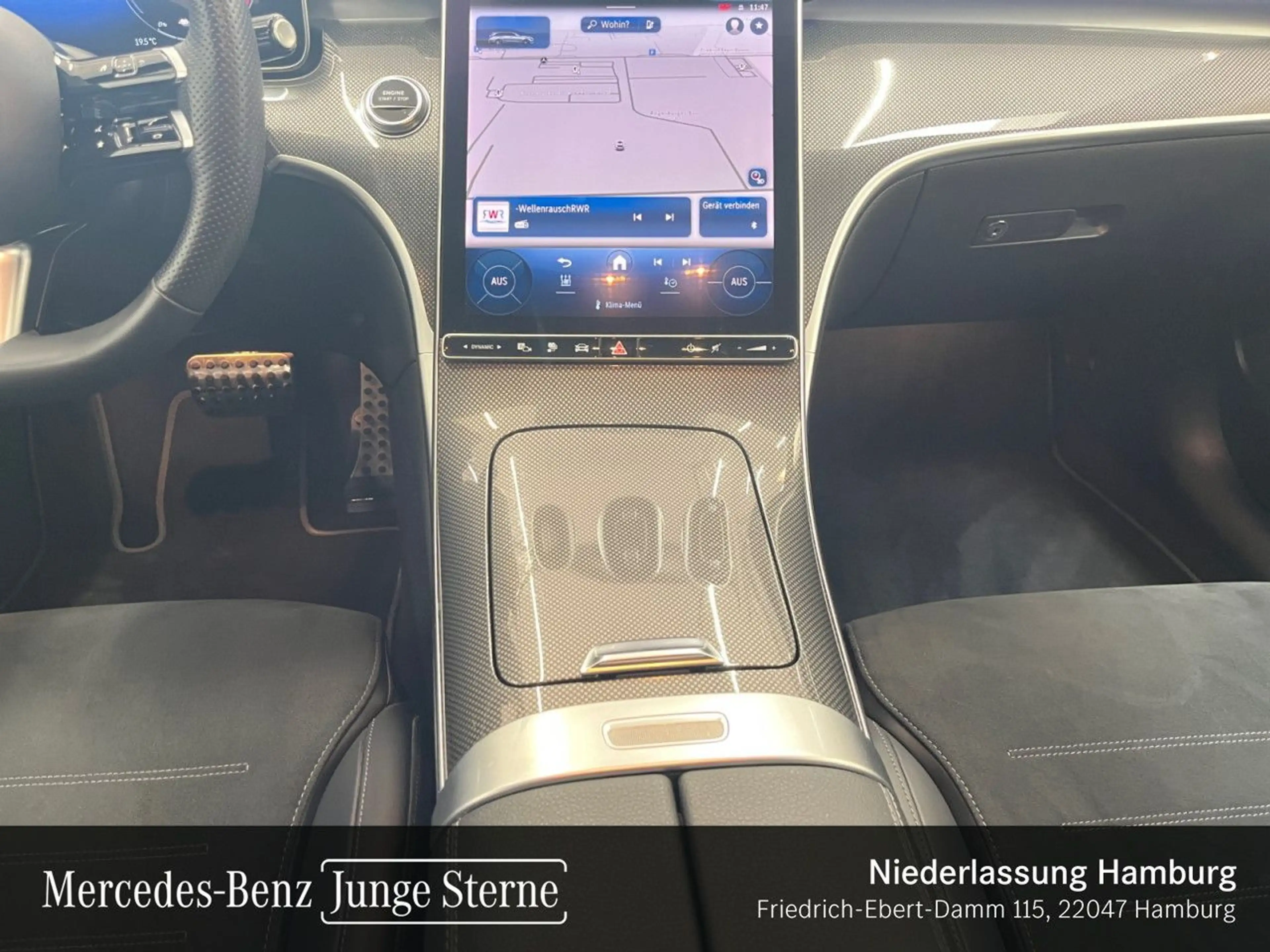 Mercedes-Benz C 300 e T AMG+NIGHT+PANO+360+KEYLESS+9G — photo 14