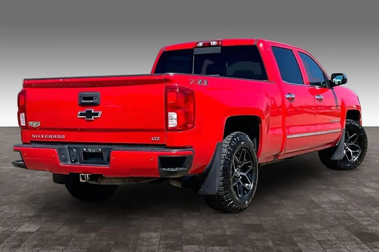 Chevrolet Silverado 1500 снимка Chevrolet Silverado 1500