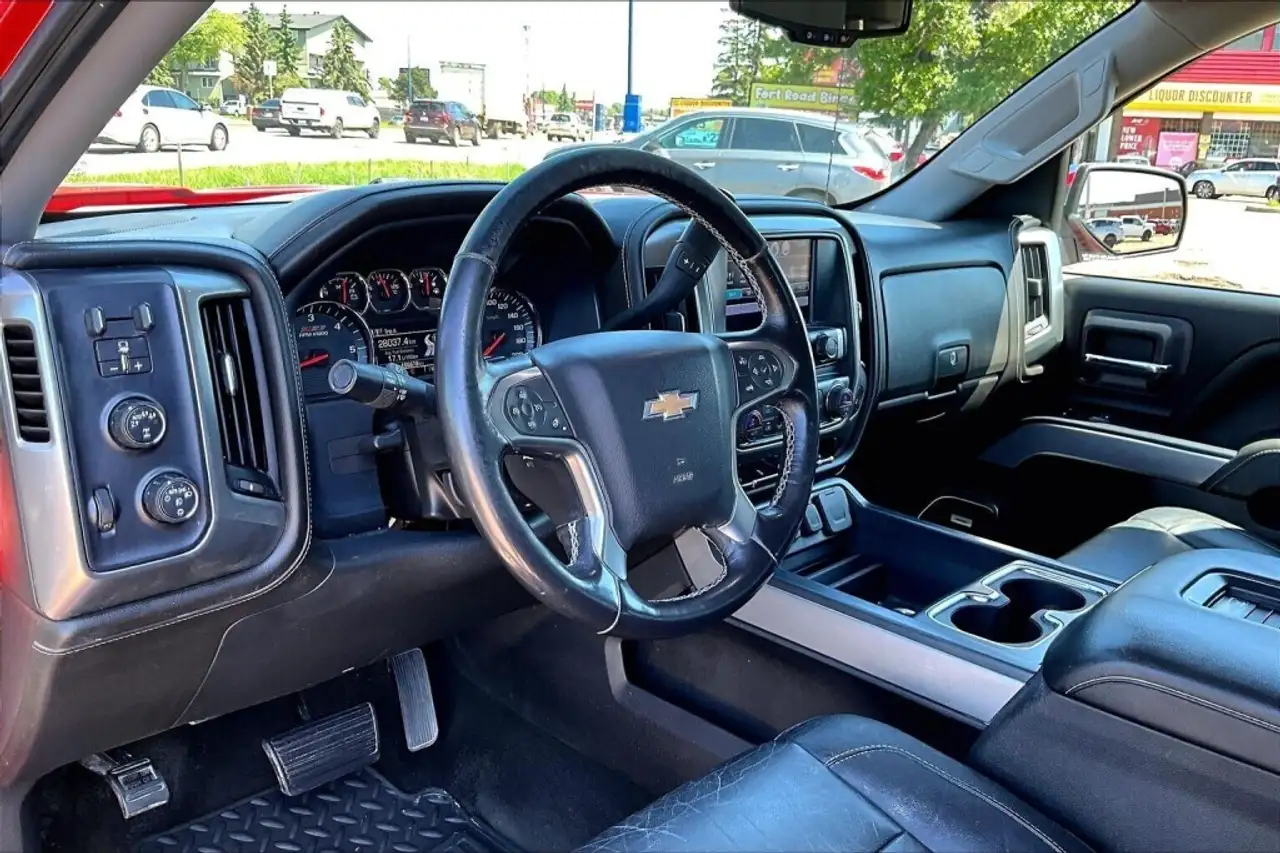 Chevrolet Silverado 1500 снимка Chevrolet Silverado 1500