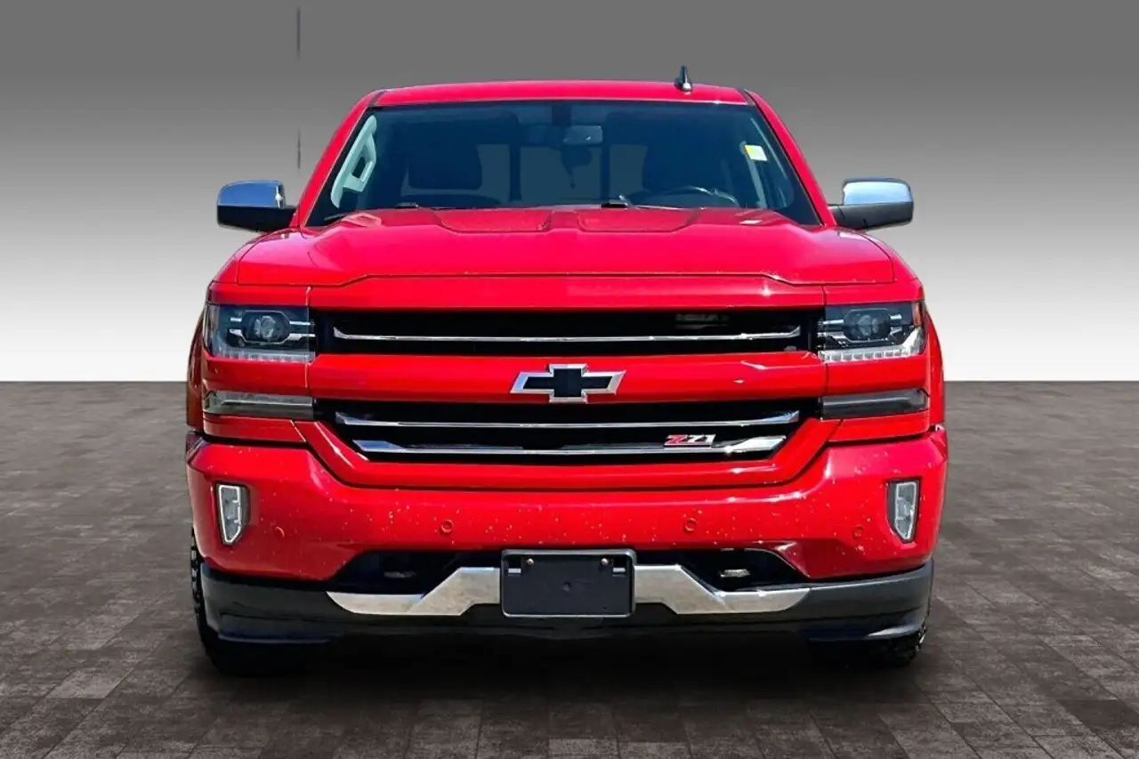 Chevrolet Silverado 1500 снимка Chevrolet Silverado 1500