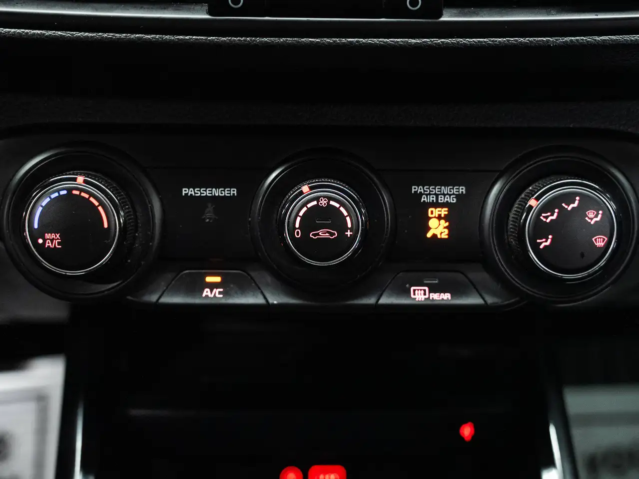 Kia Forte снимка Kia Forte