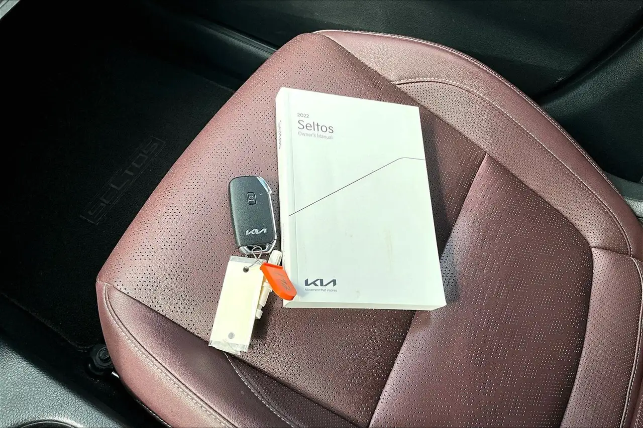 Kia Seltos снимка Kia Seltos