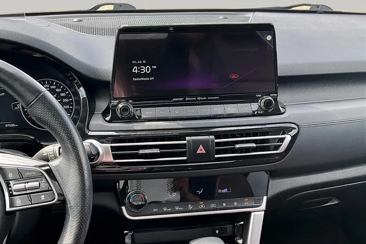 Kia Seltos снимка Kia Seltos