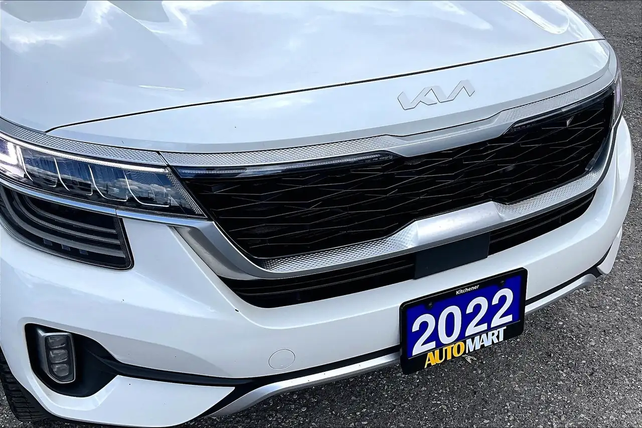 Kia Seltos снимка Kia Seltos