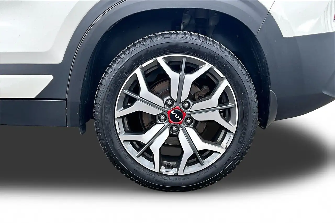 Kia Seltos снимка Kia Seltos
