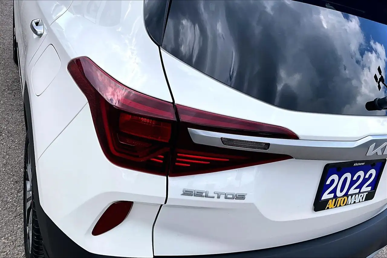 Kia Seltos снимка Kia Seltos
