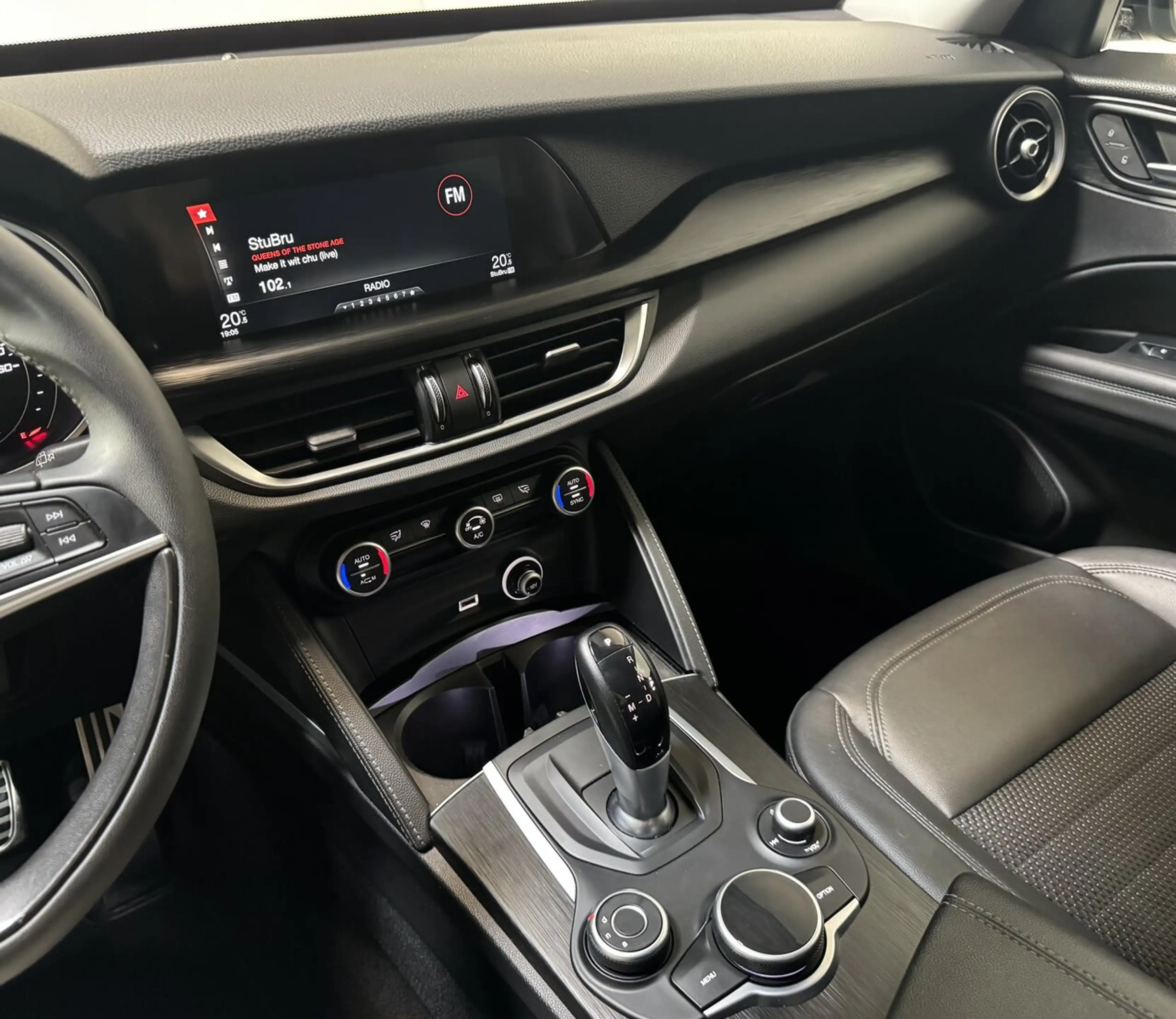 Alfa Romeo Stelvio 2.0 Benzine Autom. 4x4 - Airco - Topstaat! — photo 12
