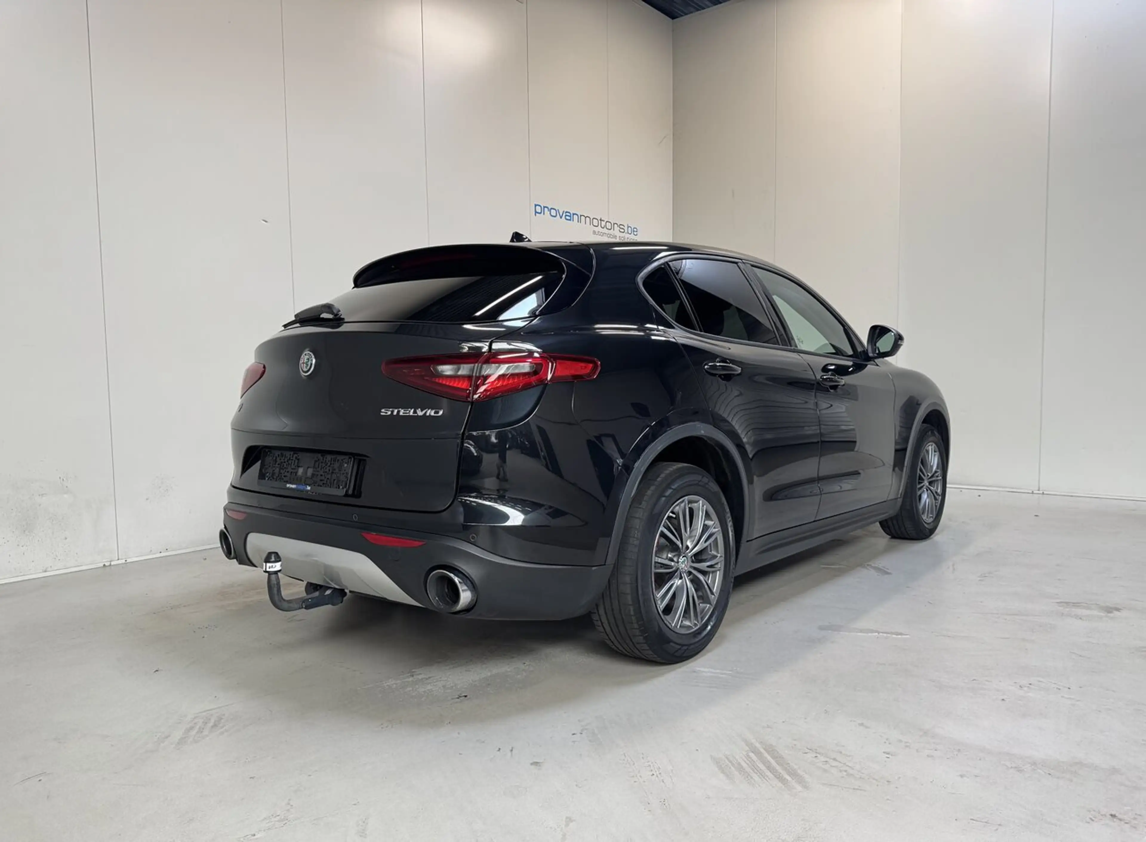 Alfa Romeo Stelvio 2.0 Benzine Autom. 4x4 - Airco - Topstaat! — photo 3
