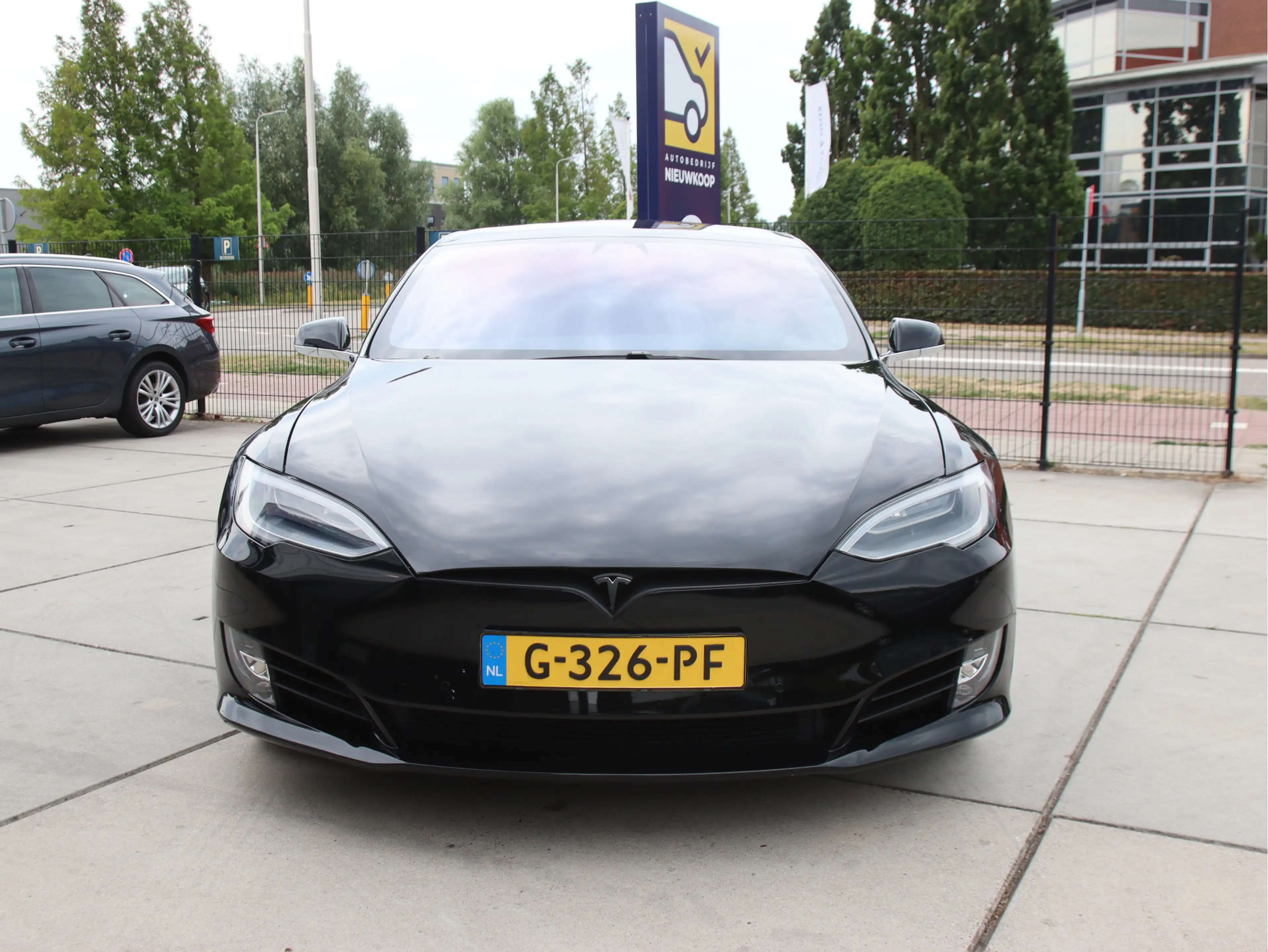 Tesla Model S Long Range Pano, Ultra High Audio, 541pk, Leder Zo — photo 2