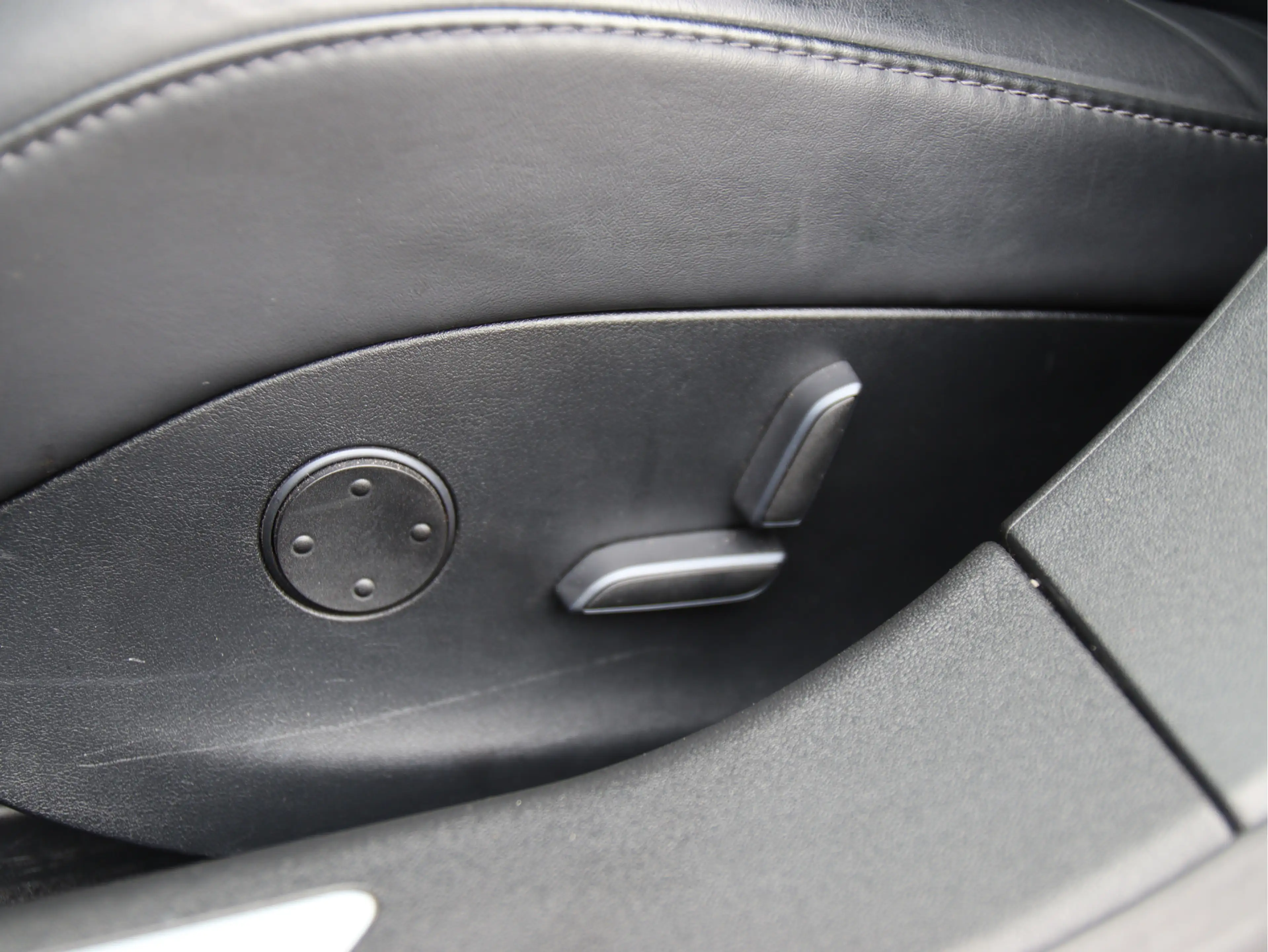 Tesla Model S Long Range Pano, Ultra High Audio, 541pk, Leder Zo — photo 33