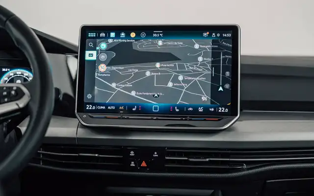 Volkswagen Golf view 18