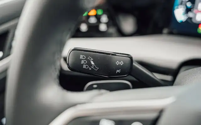Volkswagen Golf view 24