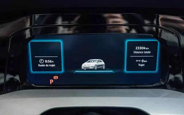 Volkswagen Golf view 19