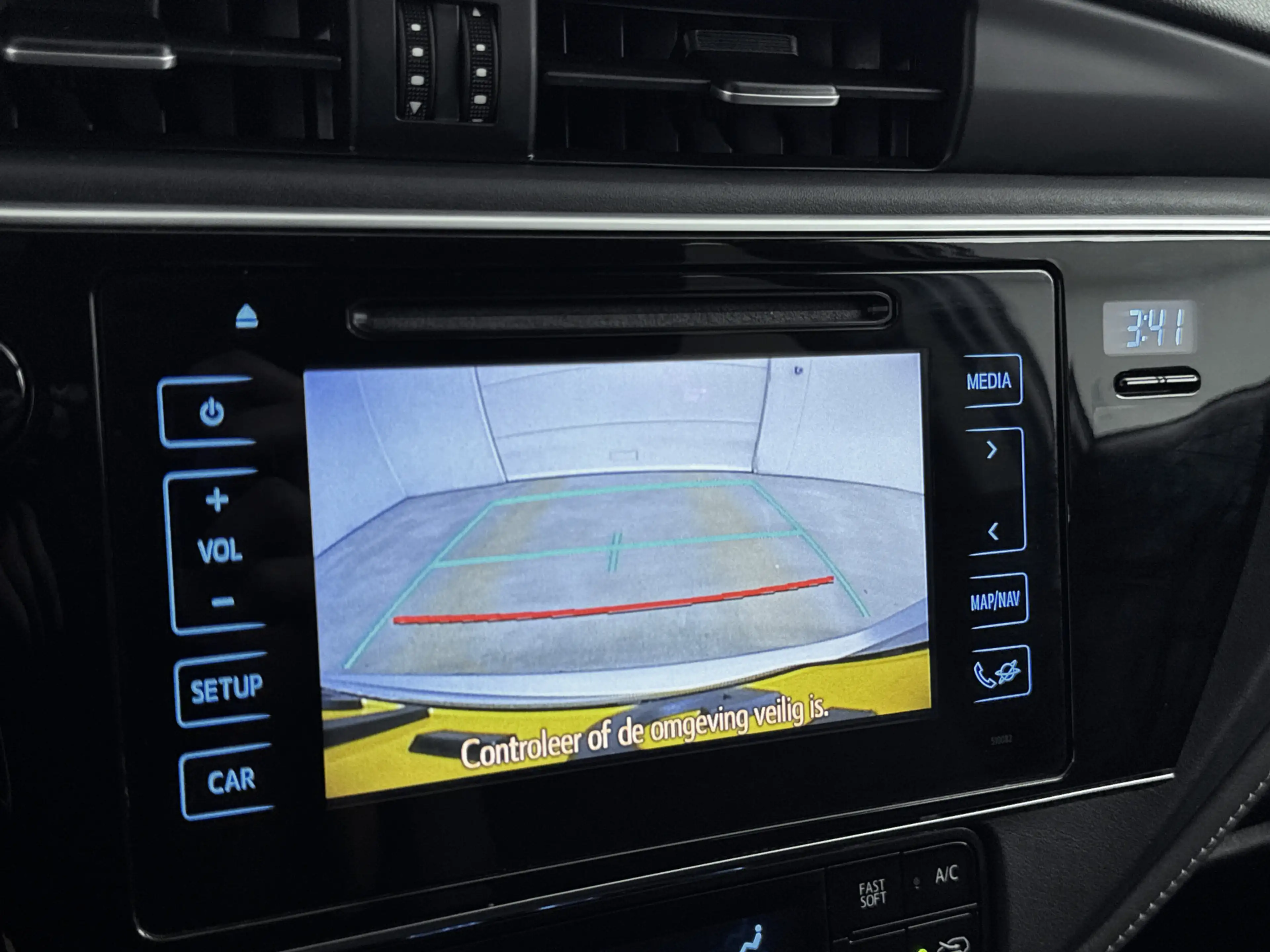 Toyota Auris 1.8 Hybrid Aspiration | Stoelverwarming | Achterui — photo 8