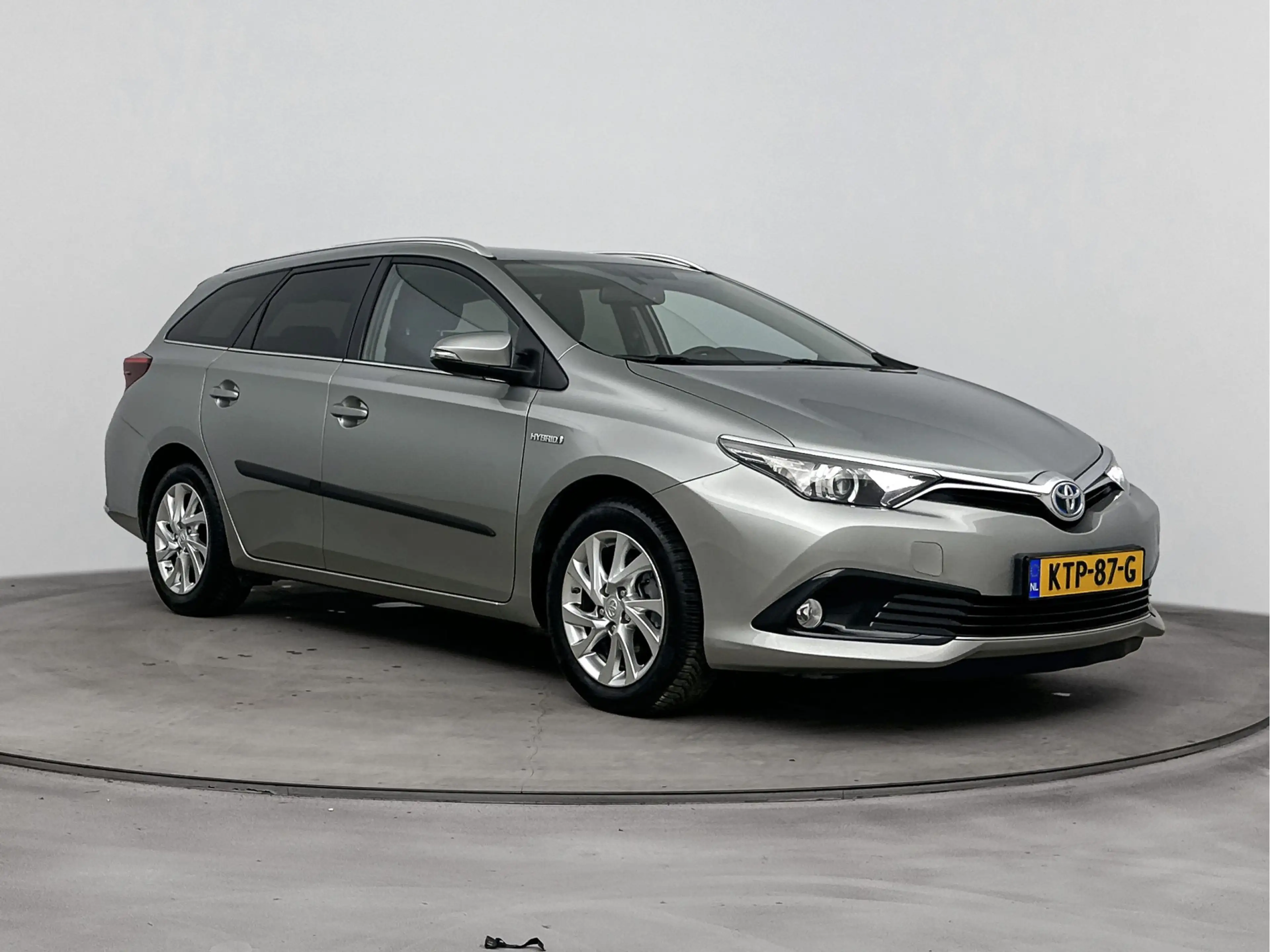 Toyota Auris 1.8 Hybrid Aspiration | Stoelverwarming | Achterui — photo 12