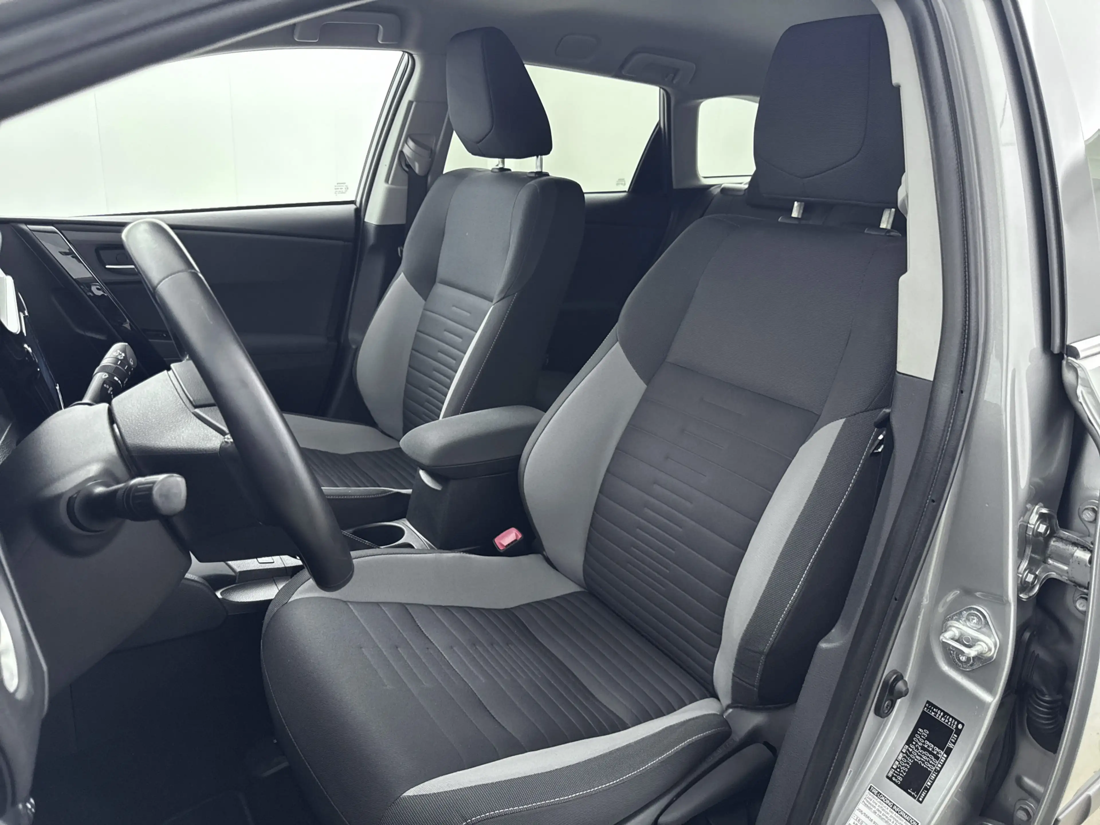 Toyota Auris 1.8 Hybrid Aspiration | Stoelverwarming | Achterui — photo 15