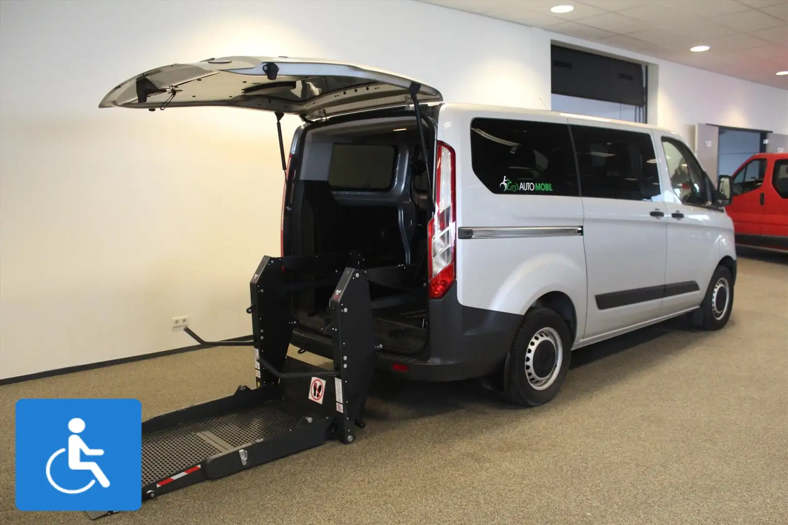 Ford Transit Custom L1H1 Rolstoelbus 5+1 2x zijschuifdeuren Zilver - 2