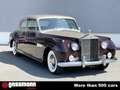 Rolls-Royce Phantom V Saloon Coupe, by James Young Matching Zlatna - thumbnail 4
