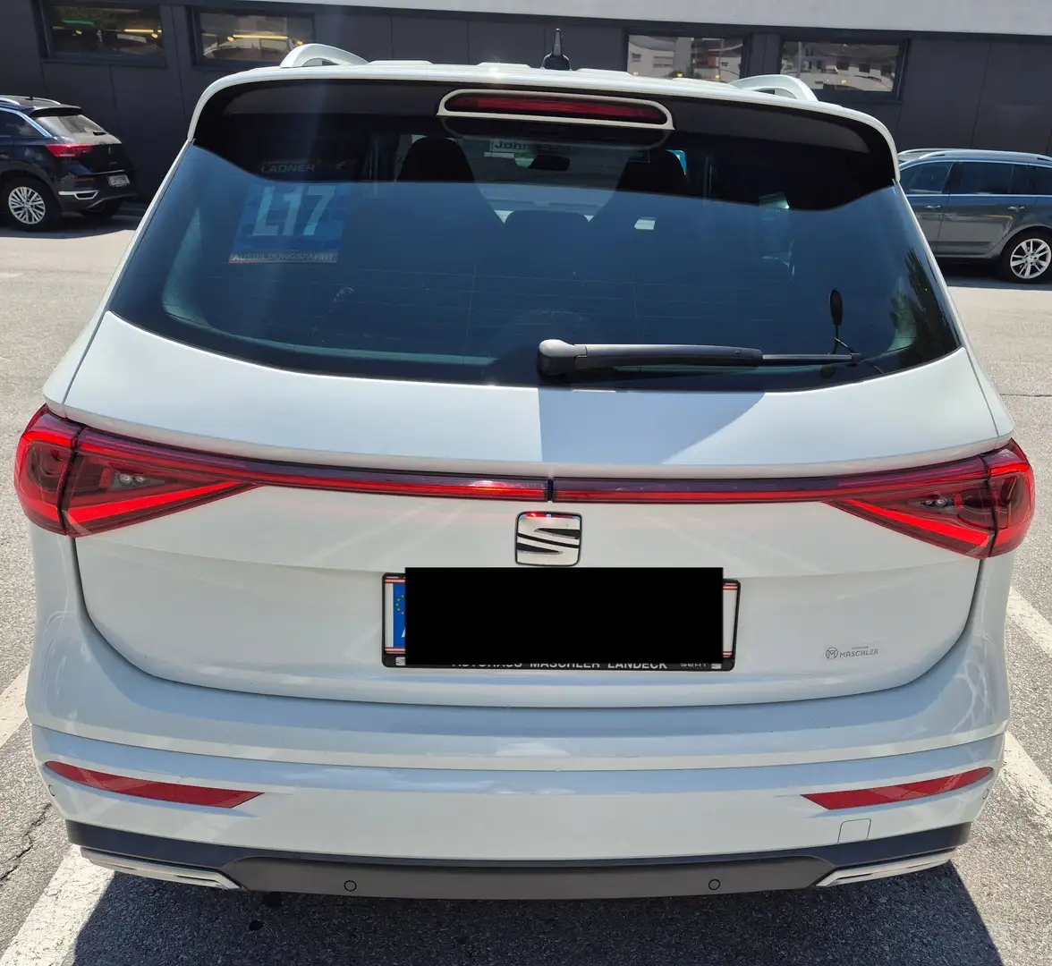 SEAT Tarraco Tarraco 2,0 TSI ACT FR 4Drive DSG FR Weiß - 2