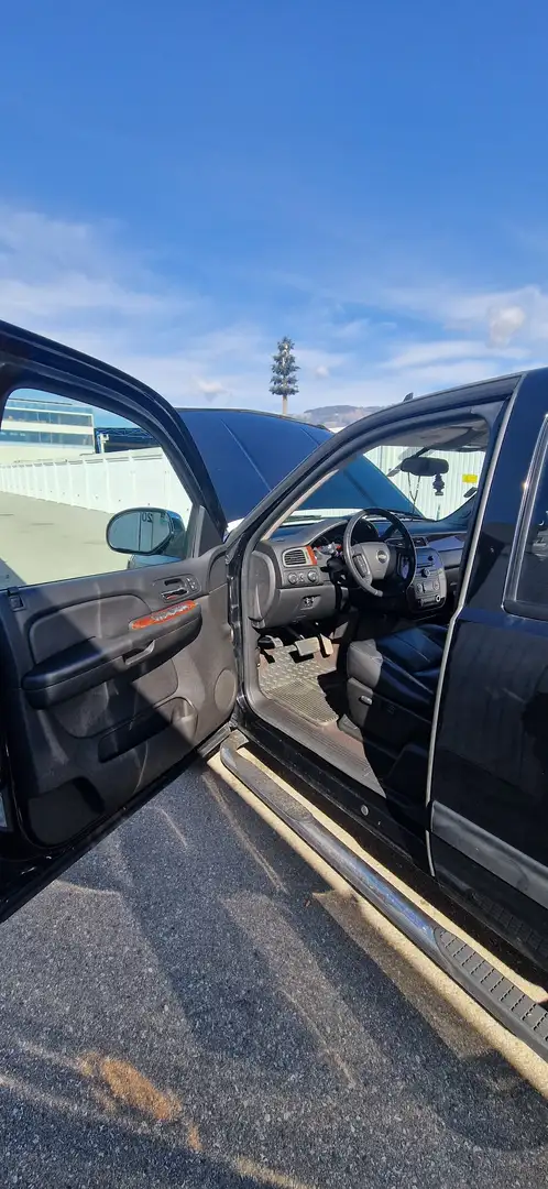 Chevrolet Silverado LTZ 1500 Schwarz - 1
