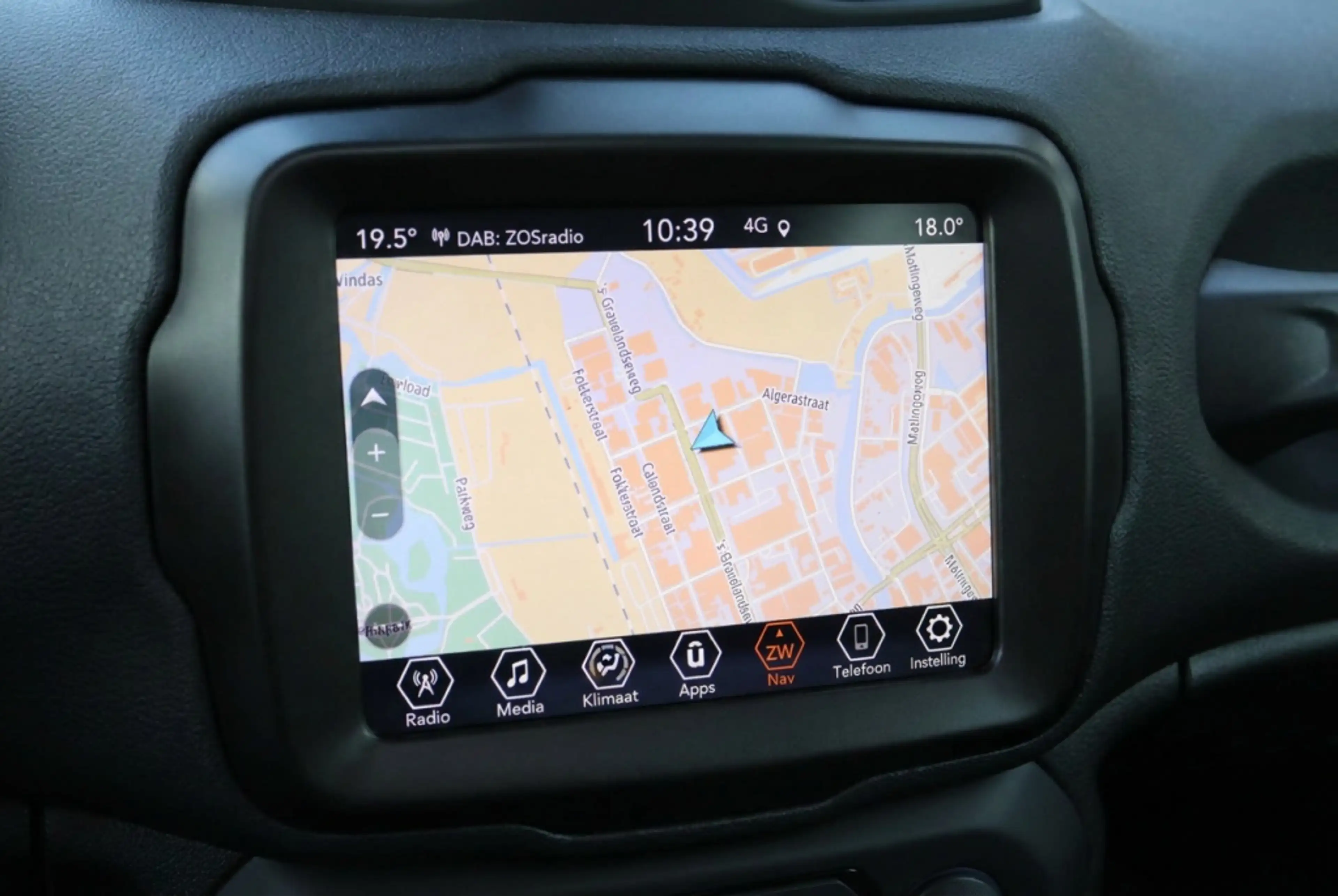 Jeep Renegade 4xe PHEV Plug-in hybrid Limited | Navi | Carplay | — photo 15