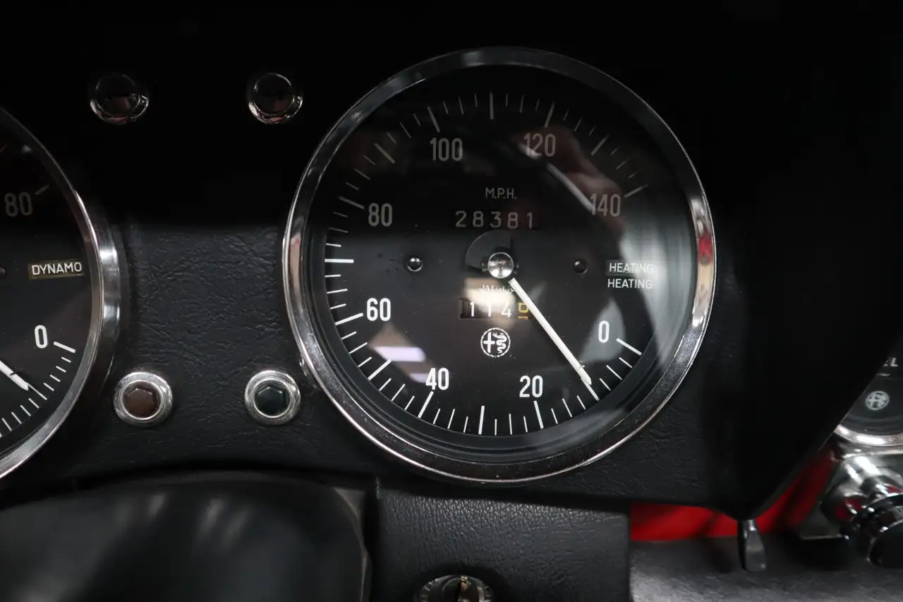 Alfa Romeo Spider Duetto 1600, foto 12