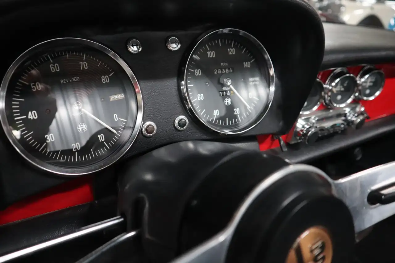 Alfa Romeo Spider Duetto 1600, foto 11