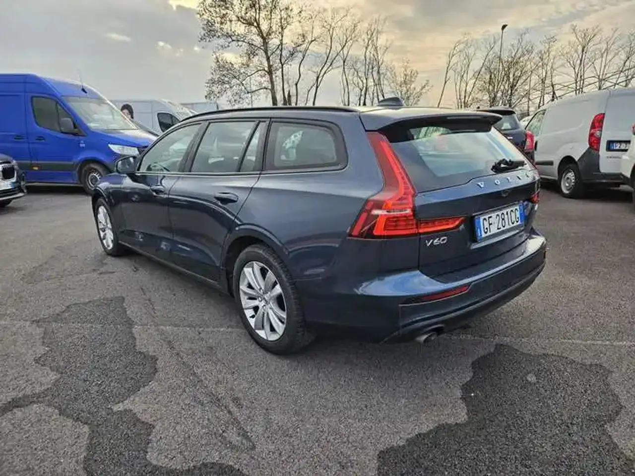 2021 Volvo V60 V60 2019 2.0 b4 Momentum Business auto - GF281CG, photograph 4