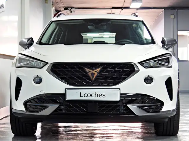 Cupra Formentor view 4
