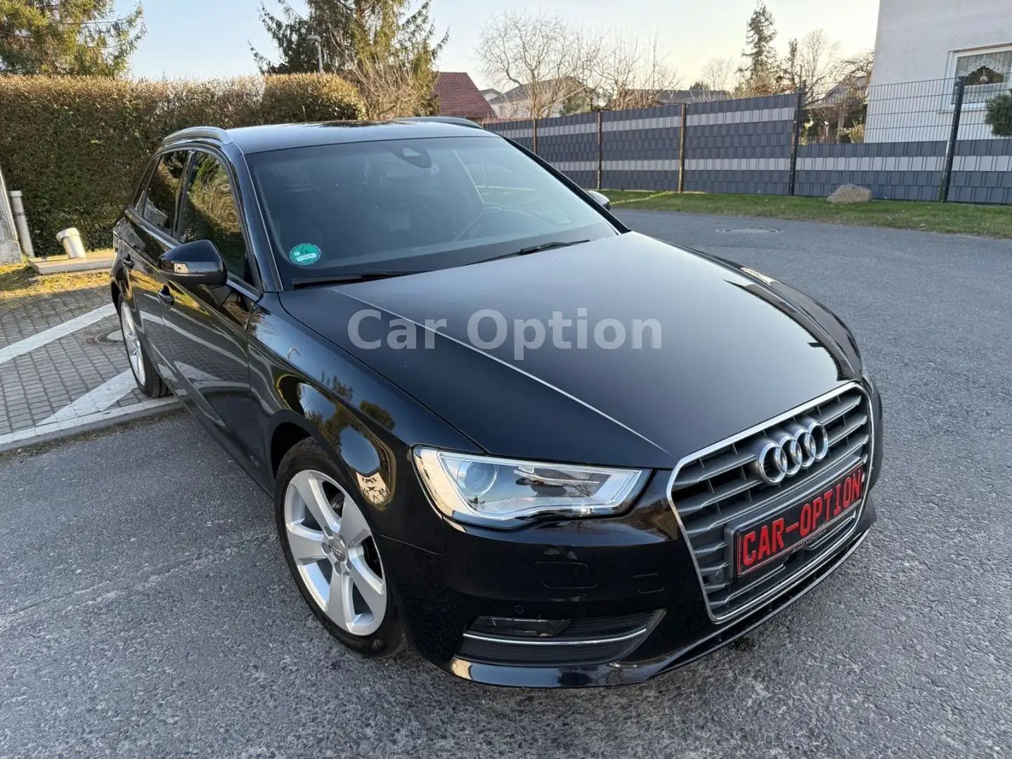 Audi A3 Sportback ambition/Automatik/Alcantara/Xenon Noir - 2