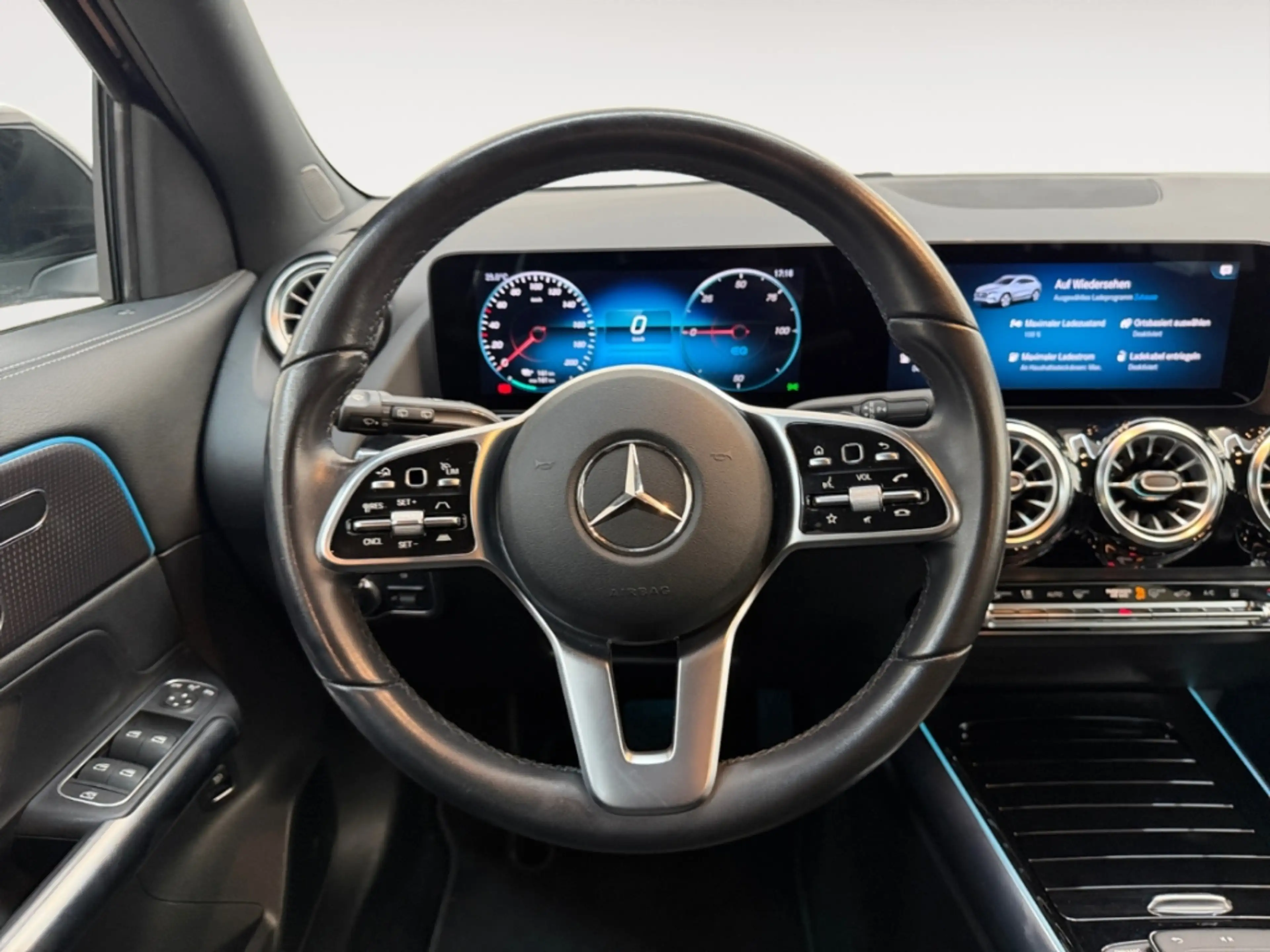 Mercedes-Benz EQA 4Matic B-ZERT AUTOMATIK NAV LED AHK DIG-DISPLAY KA — photo 14