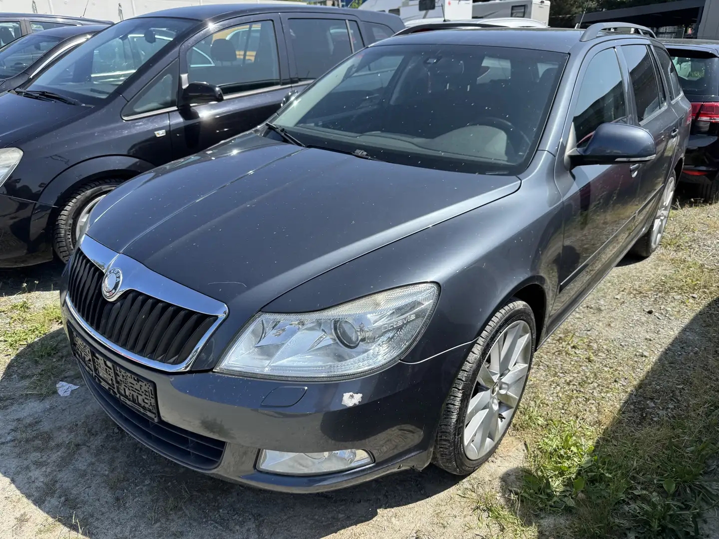Skoda Octavia 1.8 KOMBI XENON NAVI SHZ TEMP PDC KLIMAA Elegance Gris - 1