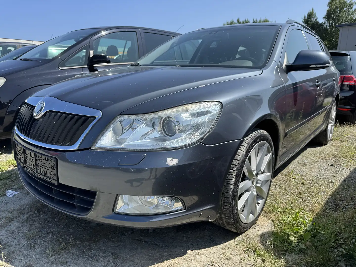 Skoda Octavia 1.8 KOMBI XENON NAVI SHZ TEMP PDC KLIMAA Elegance Gris - 2
