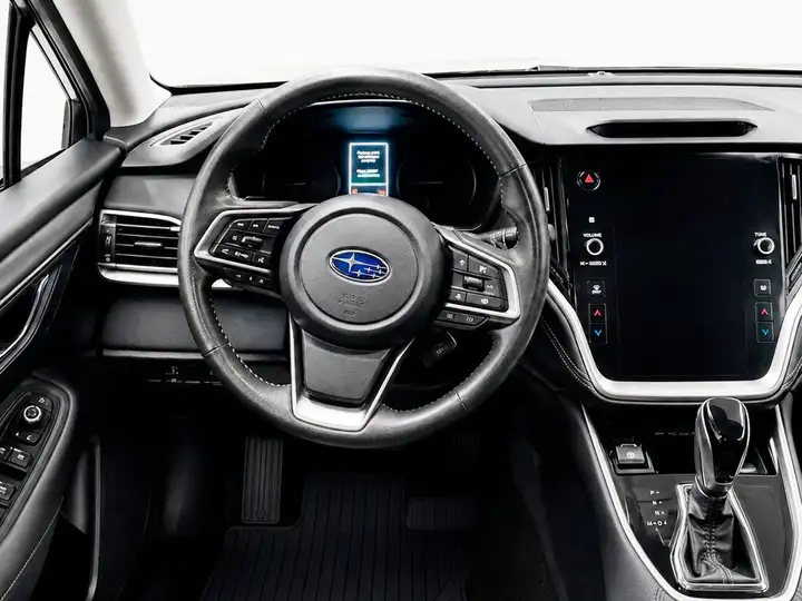 Subaru Outback 2023, foto 10